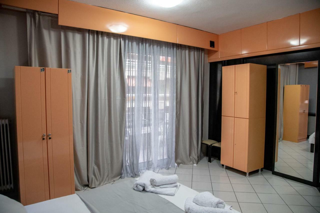 Christine'S Downtown Suites Kavála Ngoại thất bức ảnh
