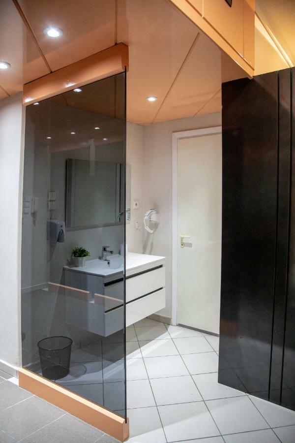 Christine'S Downtown Suites Kavála Ngoại thất bức ảnh