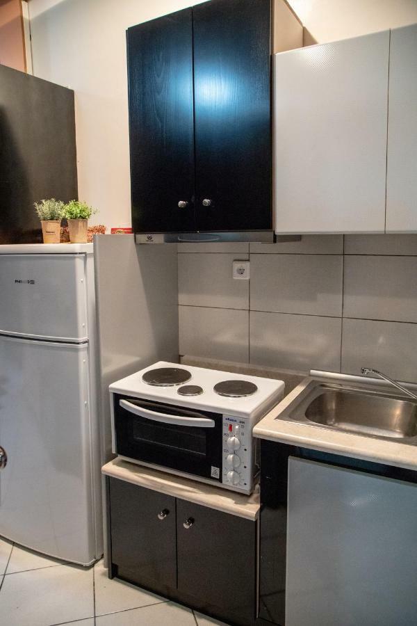 Christine'S Downtown Suites Kavála Ngoại thất bức ảnh